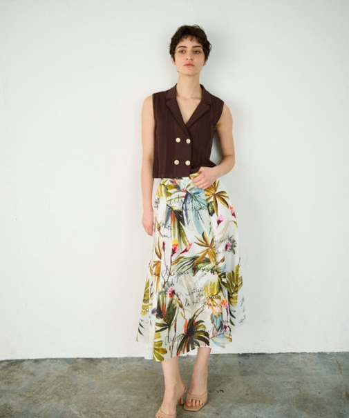 ダブルフロントニットジレ