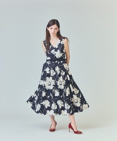 バイカラーボタニカルドレス