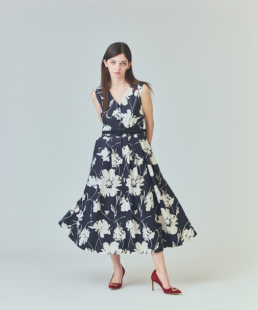 バイカラーボタニカルドレス