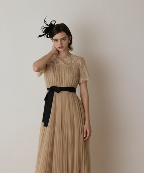 チュールプリーツドレス