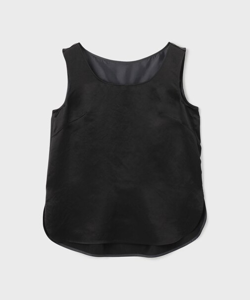 サテンノースリーブトップ