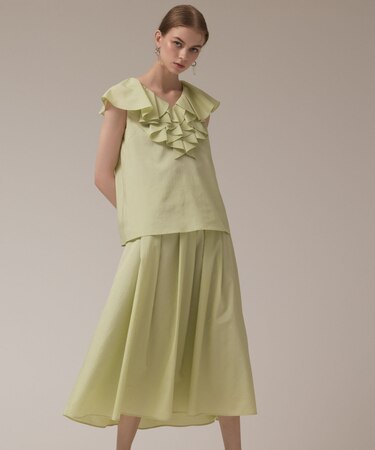 フレアタックスカート