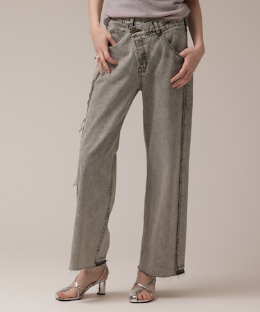 リメイクストレートデニムパンツ