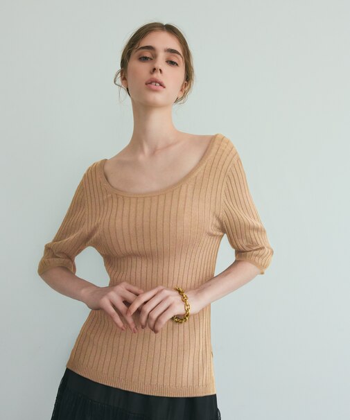 リブニットトップ