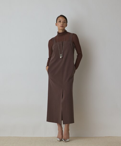 スーツ地ジャンパースカート