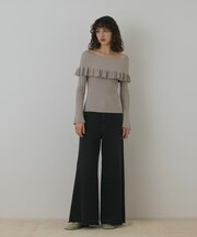 オフショルフリルニットトップ