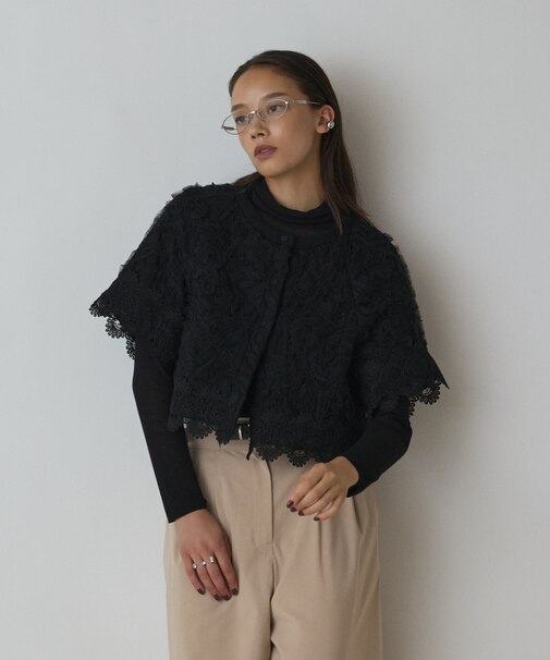 フラワー刺繍ニットカーディガン