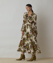 ボタニカルベリープリントワンピース