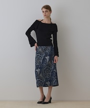 ラメペイズリージャガードスカート