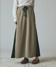 サイドジップスカート