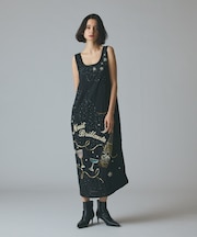 シャイニーembドレス