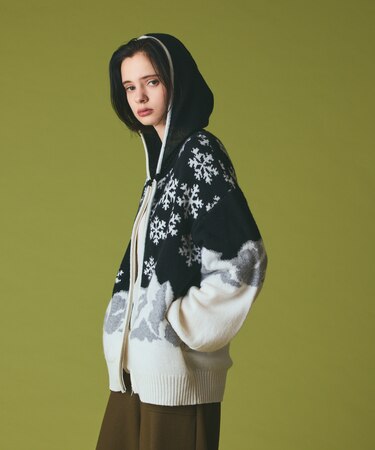 スノージャガードニットフーディ