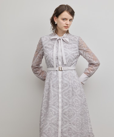 オーナメント刺繍フレアワンピース