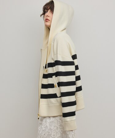 フォルムニットパーカー