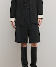 スーツ地ハーフパンツ