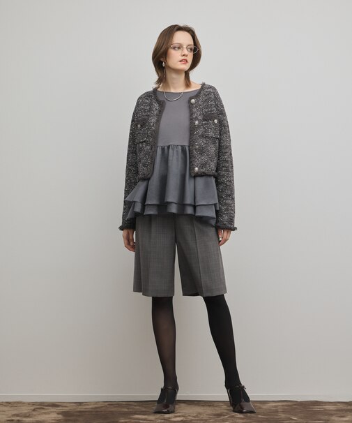 スーツ地ハーフパンツ