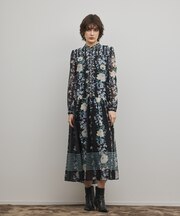 フラワープリントティアードワンピース