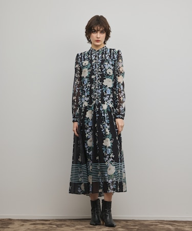 フラワープリントティアードワンピース