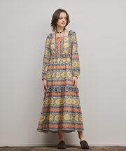 フラワープリントレースアップワンピース