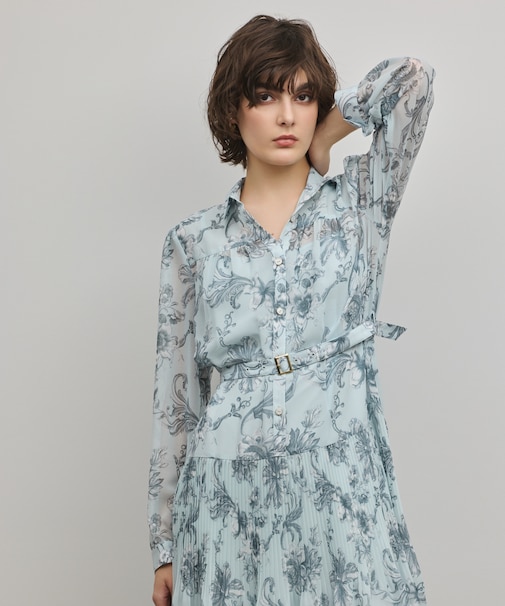 フラワープリントプリーツワンピース