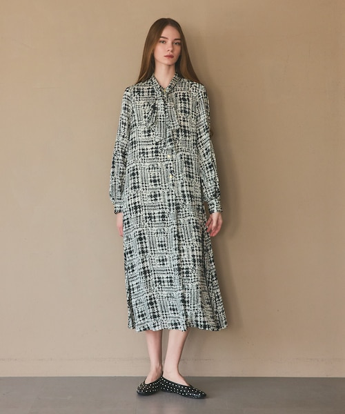 グレースクラス ヘリンボーンチェックプリントワンピース チェックプリントボウ付ワンピース｜グレースコンチネンタルの通販