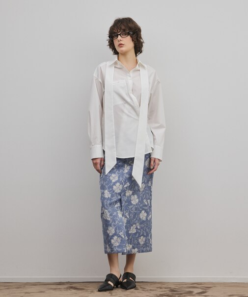 ボタニカルジャガードスカート