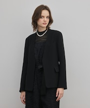 トリアセノーカラージャケット