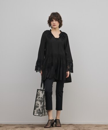 レースカラーチュニックブラウス