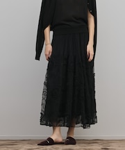 刺繍チュールスカート