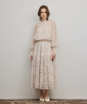 刺繍チュールスカート