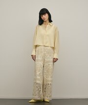 バックフレアシャツ