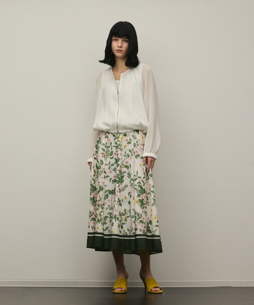 ノーカラーカラミブルゾン