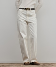 ワイドストレートホワイトデニム