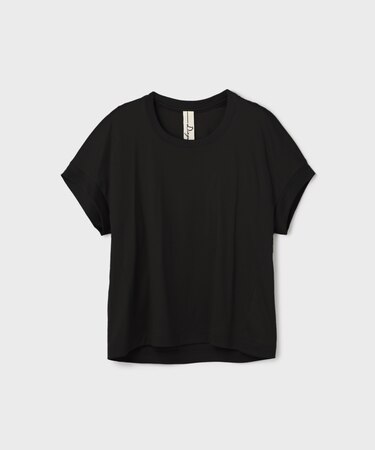 ルーズカットTシャツ