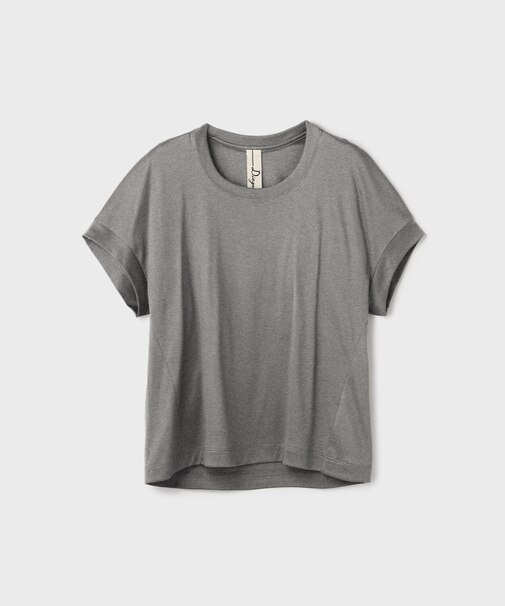 ルーズカットTシャツ