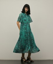 【スタイリスト木津明子さんインスタライブ紹介】フラワープリントシャツフレアワンピース