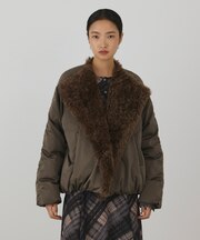 フェイクファー衿ボンバージャケット