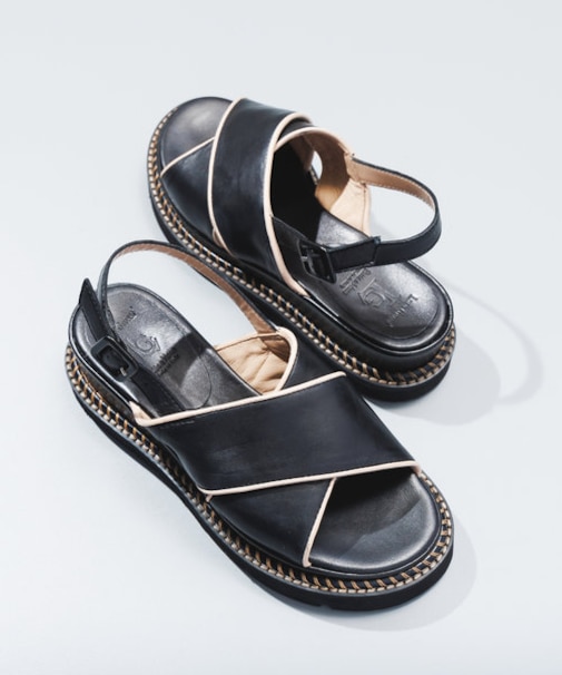 【LucaGrossi/ルカグロッシ】厚底クロスベルトサンダル/H300S-US