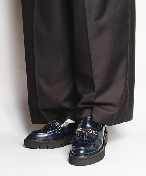 【極美品】【ルーカグロッシ】ラウンドトウキルトモカシューズ ブラック 24cm LUCA GROSSIの通販｜&mall（アンドモール）三井ショッピングパーク公式通販