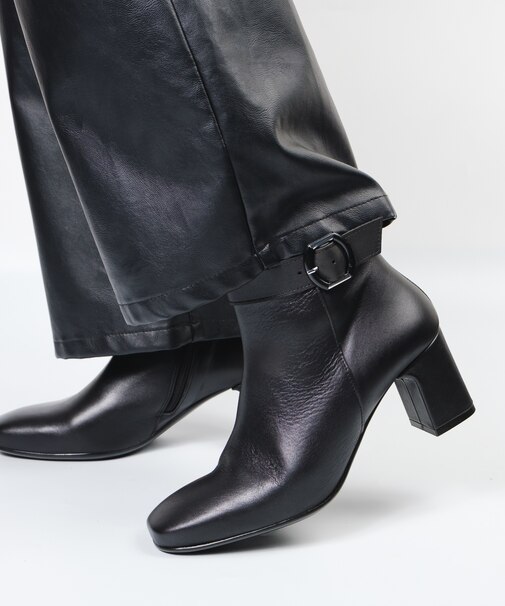 【BONTRE/ボントレ】セットバックショートブーツ/55001-VA