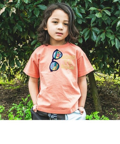 アウトドアモチーフTシャツ