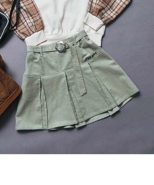 フラワーバックルスカート