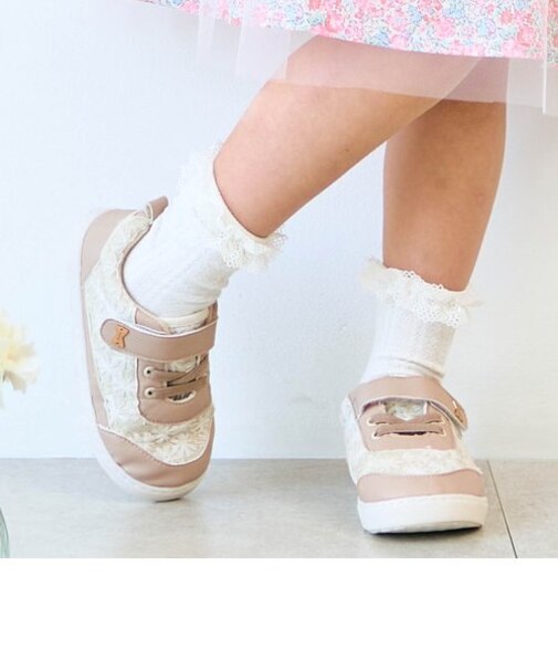 GIRLSレースベルトスニーカー