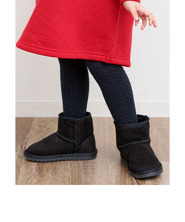 ケーブル編みタイツ