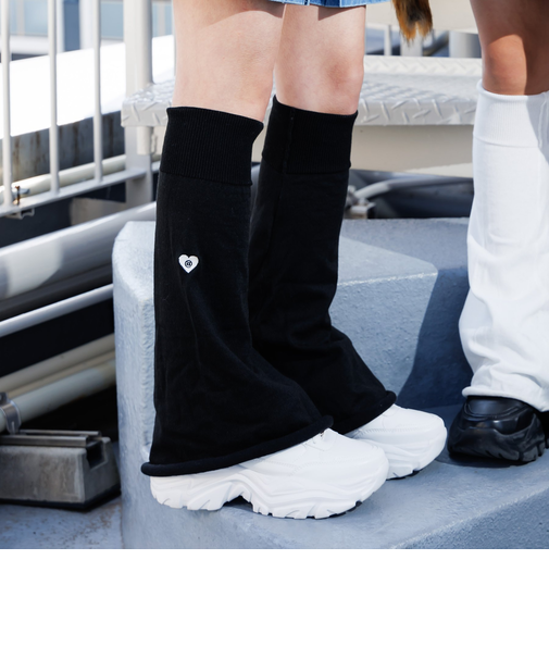 ロゴシシュウレッグカバー