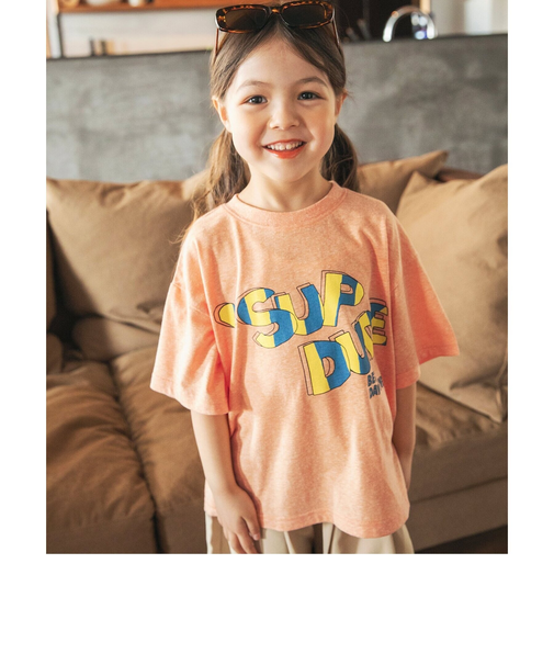 4柄グラフィックTシャツ