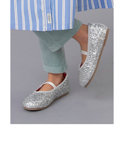 キラキラパンプス