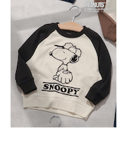 PEANUTSコラボ ラグラントレーナー
