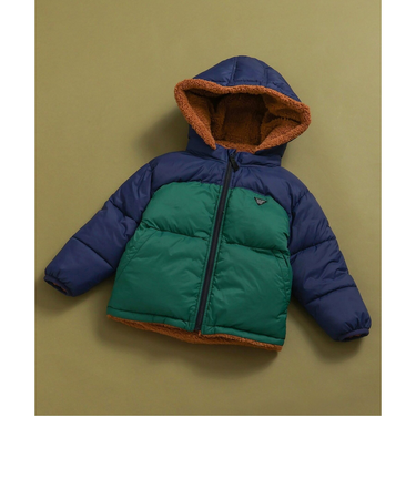 中綿ボアリバーシブルブルゾン