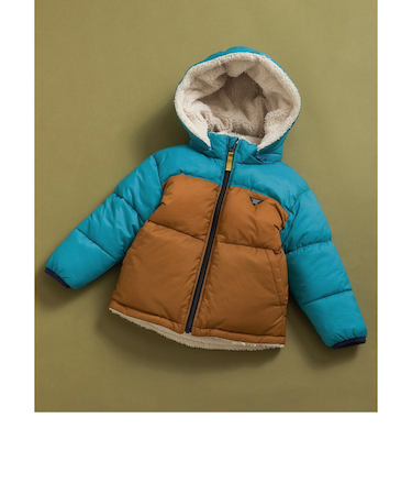 中綿ボアリバーシブルブルゾン